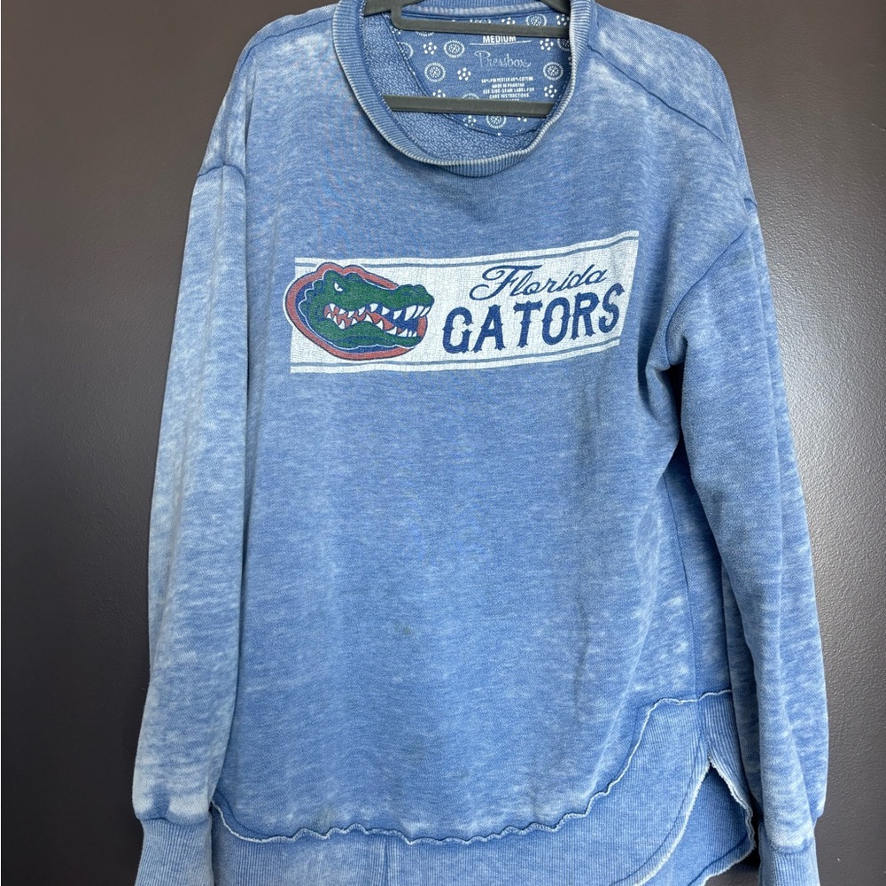 Gator oversized sweater